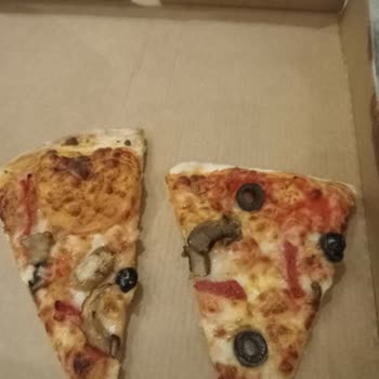 Sbarro Pizza Yerine Hamur Yedim