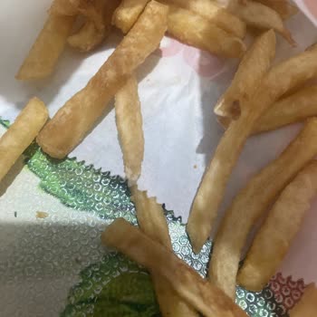 Popeyes Bozuk Ürünler Ve Yanlış Et Kullanımı