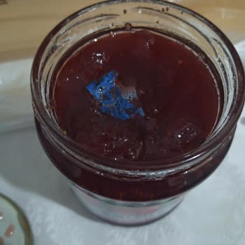 A101 Bolmix Çilek Reçelinden Çıkan Yabancı Cisim