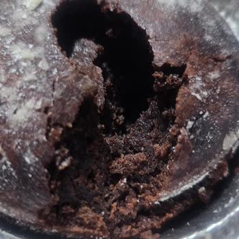 Domino's Pizza Kusurlu Ürün Üretimi