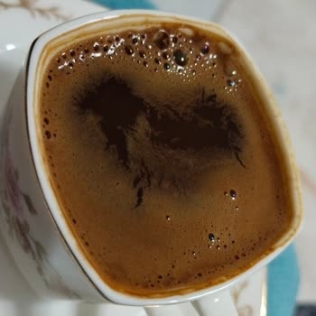 Arzum Okka Kahve Makinesi Kopuksuz Kahve Yapıyor