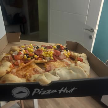 Yemek Sepeti Pizza Hut Anlaşamazlığı