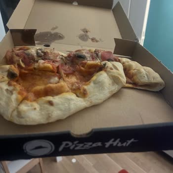 Yemek Sepeti Pizza Hut Anlaşamazlığı