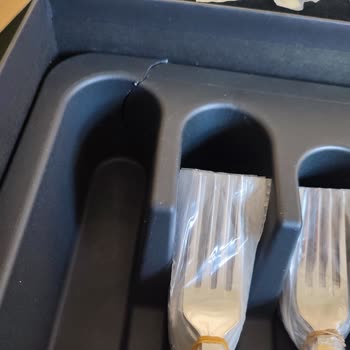 Jumbo Çatal Kaşık Bıçak Setinde Problem