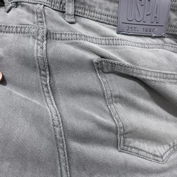 U. S. Polo Assn. Pantolon Yırtığı, Dokuma Hatası