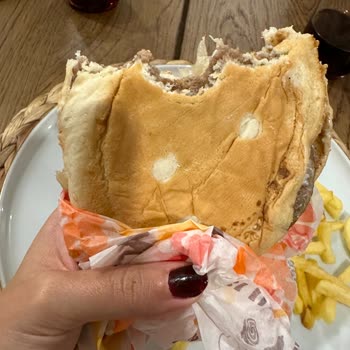 Burger King Çöp Gönderdi Yemek Sepeti Sorumluluk Almadı