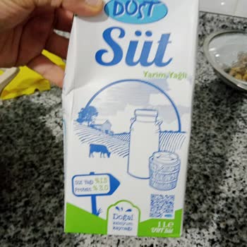 BİM Süt Bozuk Su Gibi