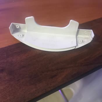 Copa İnnova Marka Peteklerin Köşe Plastikleri Kırıldı