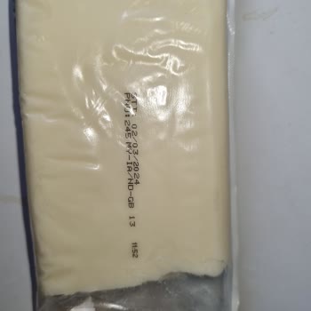 Gündoğdu Gıda Markalı Kaşar Peynirinde Plastik Tadı Ve Naylon Kokusu Şikayeti