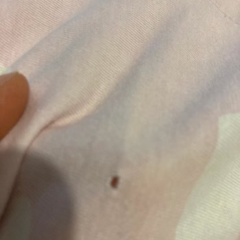 Vestel Çamaşır Makinesi Kıyafetleri Her Şeyi Yırtıyor Kesiyor