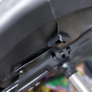 Seduna Mobilya Seduna Sandalye Çatlak Kırık