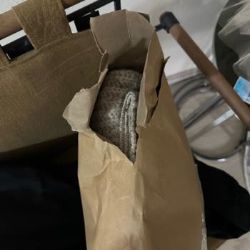 Pull and Bear Kargo Paketi Özensizliği