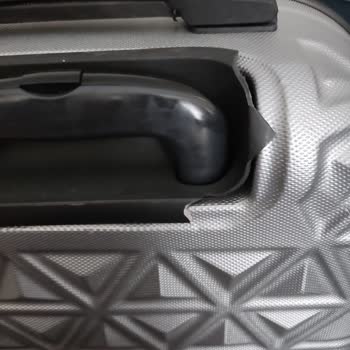 ecanta.com.tr Kırık Gelen Valiz Hk.