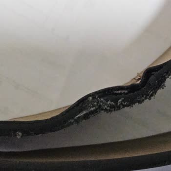 Derimod Kalitesiz Kemer Hayal Kırıklığı