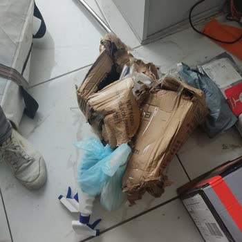 Sürat Kargo Paramparça Edilmiş Kargo11911121612214