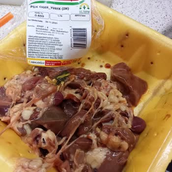 Lezita Tavuk. Az Kalsın Zehirleniyorduk.