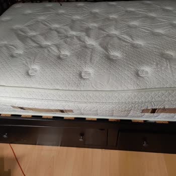 İdaş Malına Sahip Çıkmıyor Kalitesiz Ve Rahatsız Yatak Şikayeti