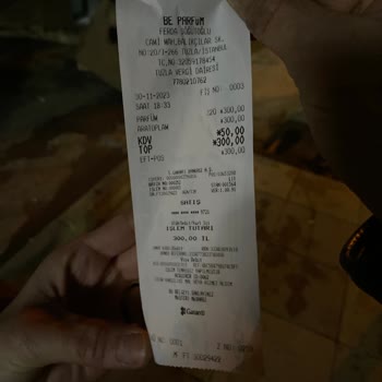 B&E Store B&E Parfümeri Fazla Para Alma