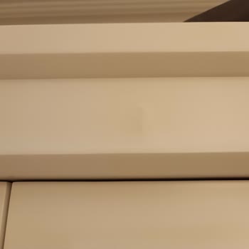 Bbutik Mobilya Butik Çocuk Odası Dolap Hasarlı