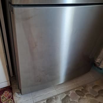 Bosch Buzdolabının Kapılarındaki Görsel Hatalar