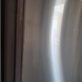 Bosch Buzdolabının Kapılarındaki Görsel Hatalar