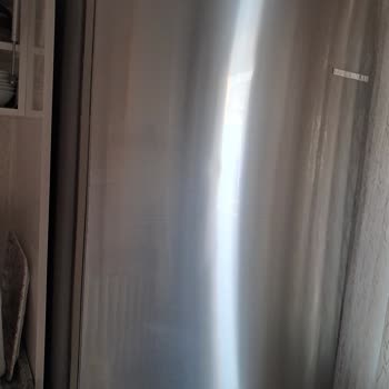 Bosch Buzdolabının Kapılarındaki Görsel Hatalar