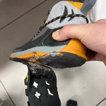 Dolap'tan Aldığım Ürünün Hasarlı Olduğunu İlettim, Hala Dönüş Yok