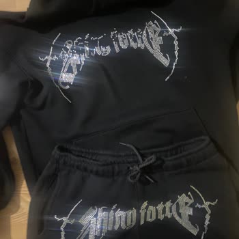 Shiny Force Ürünümün Taşları Döküldü