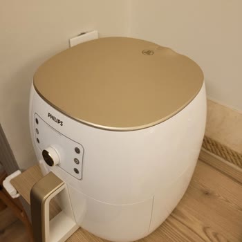 Philips Airfryer HD9820/90 Lid Is Melting, How Is This Possible?