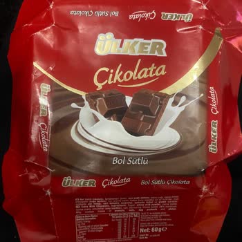 Ülker Kare Bol Sütlü Çikolata Küf Ve Kurt Bağlaması