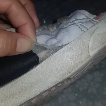 Nike ... Sorunlu Ayakkabı...