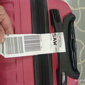 Pegasus Airlines Gave Me a Disappointing Response for Broken Suitcase