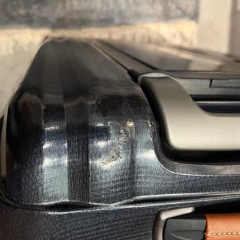 Samsonite Marka Valizin Ezilmesi