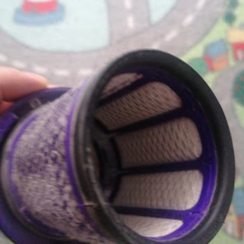 Dyson V12 Sürekli Filtre Uyarısı Yapıyor