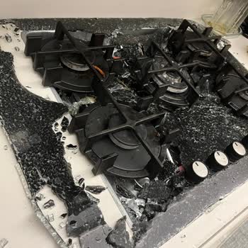 Vinola Cam Ocak Patladı