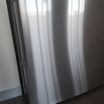 Bosch Gri Dolaplar Pas Yapıyor