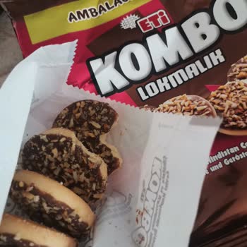 Eti Gıda Eti Kombo Fare Kemirmiş Gibi Isırıklı Çıktı