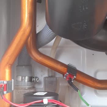 Baymak Kombi E01 Arızası Yetersiz Servis Hatalı Üretim Montaj Hatası