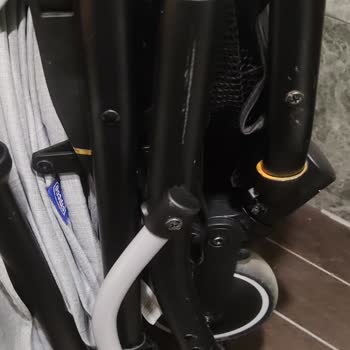 Chicco Trolley Me Pas Ve Tekerlek Sorunu