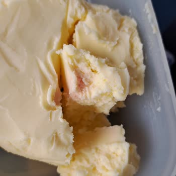 İçim Tereyağında Kırmızılık Bulunması