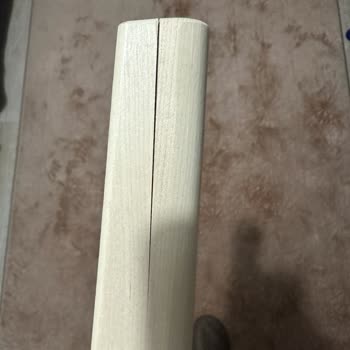 IKEA Lisabo Orta Sehpanın Çatlaması