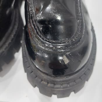 Minipicco Rugan Ayakkabı 1 Haftada Eskidi.