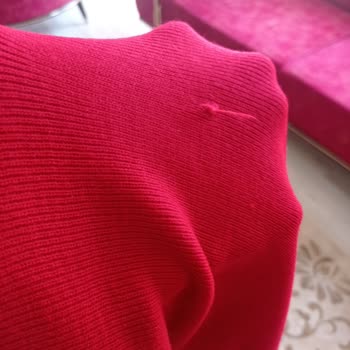 Semre Butik İnsanlara Defolu Ürün Göndermesi