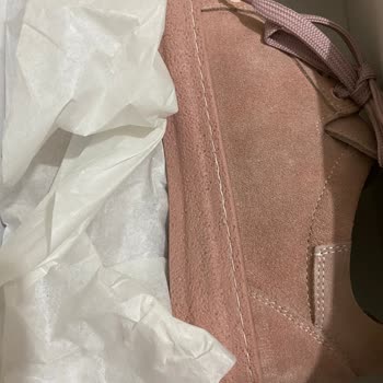Elle Shoes Yanlış Ayakkabı Gönderdi