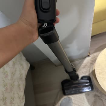 PHILIPS Ev Aletleri Philips Aqua Plus Süpürge Kırıldı