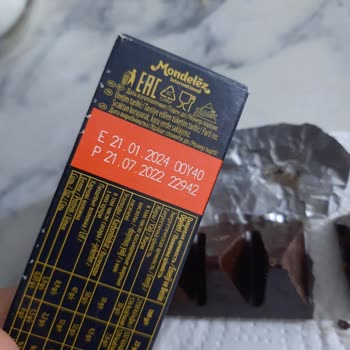 Toblerone Bitter Çikolata Paketinden Güve Çıktı