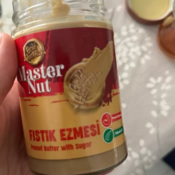 BİM'den Aldığım Fındık Ezmesinden Kablo Benzeri Bir Parça Çıktı.