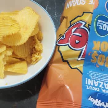 Ruffles Cips Cam Parçası Çıktı