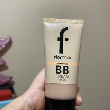 Flormar Mattifying BB Cream Aşırı Parfüm Kokuyor