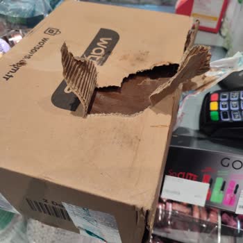 Watsons Hasarlı Ürün Gönderilmiş